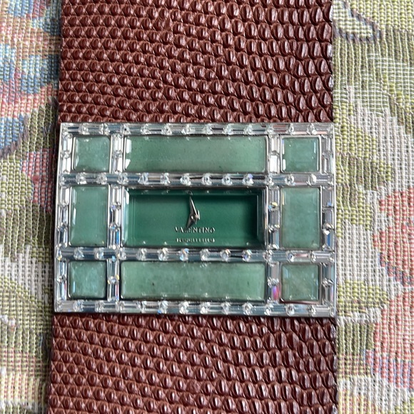Valentino watch (new in a box). Genuine Lizard. - Picture 5 of 8